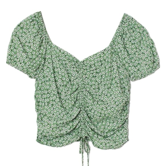 H&M Tops - H&M Floral Print Puff Sleeve Top Size Small